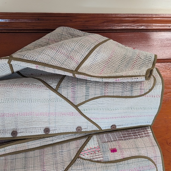 Namai Ladhiya Quilted Patchwork Kantha Jacket - Picture 3 of 12